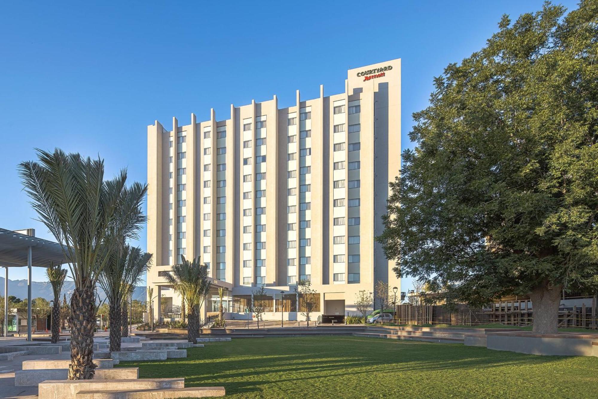 Courtyard By Marriott Saltillo Eksteriør bilde