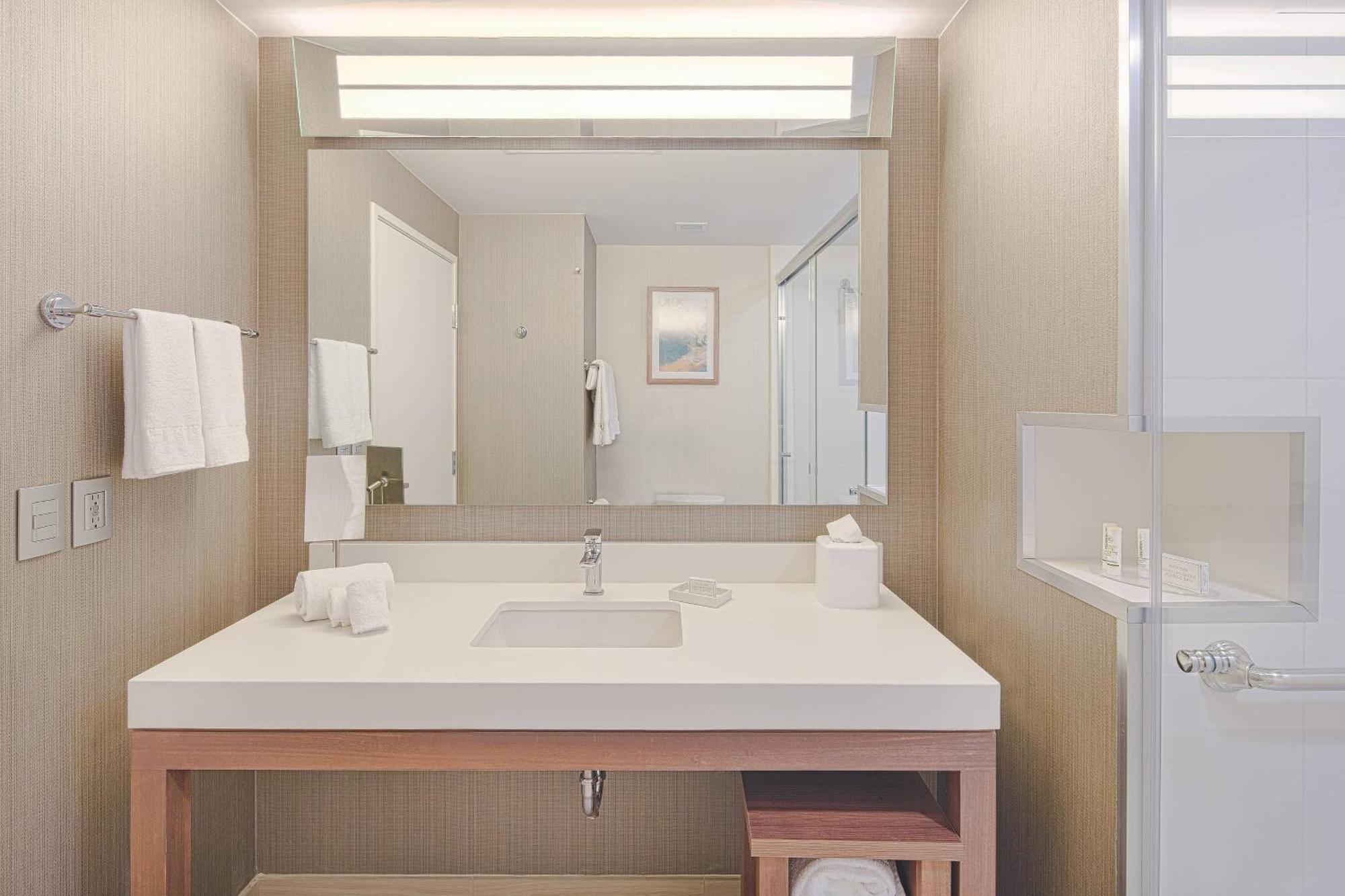 Courtyard By Marriott Saltillo Eksteriør bilde