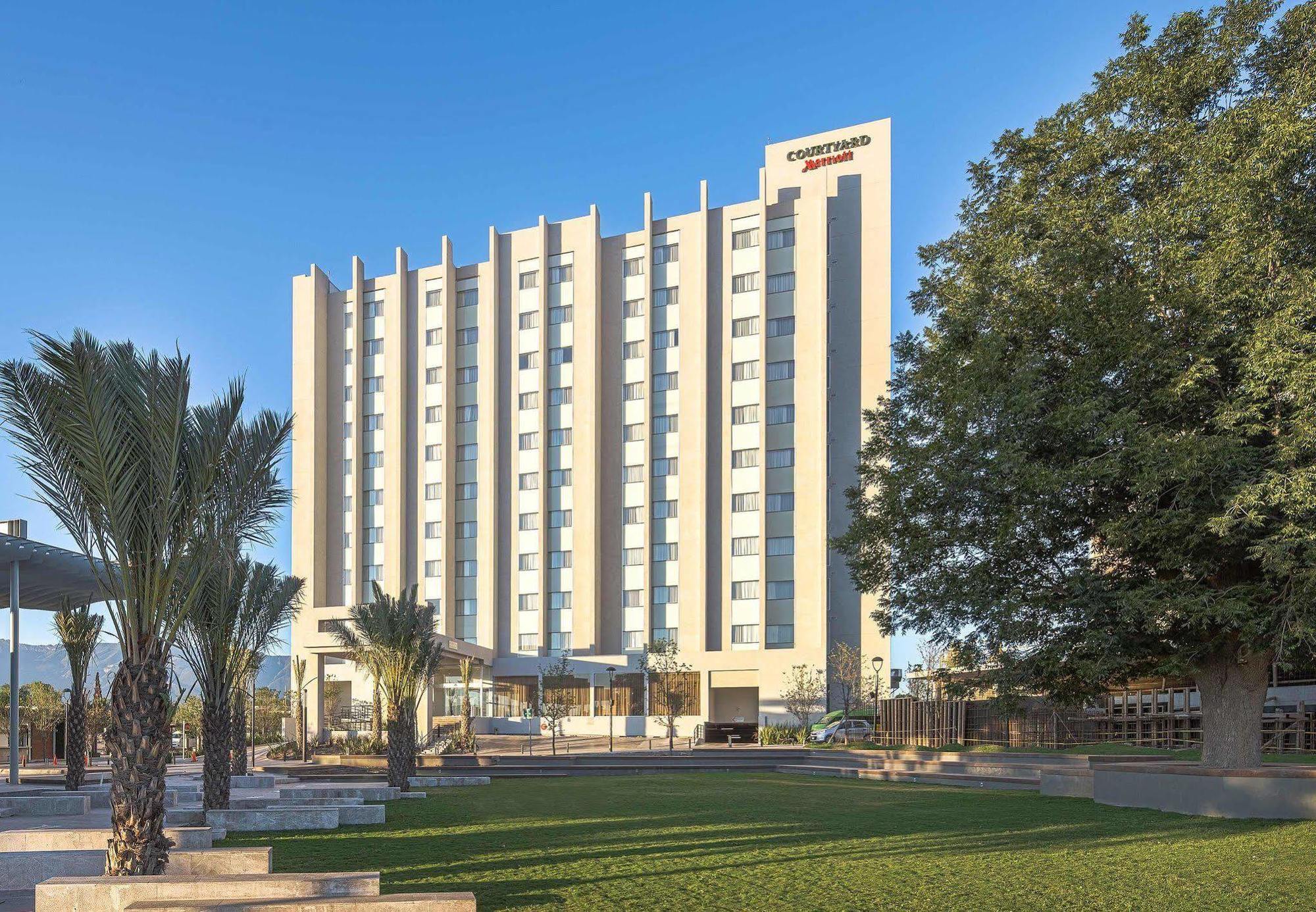 Courtyard By Marriott Saltillo Eksteriør bilde